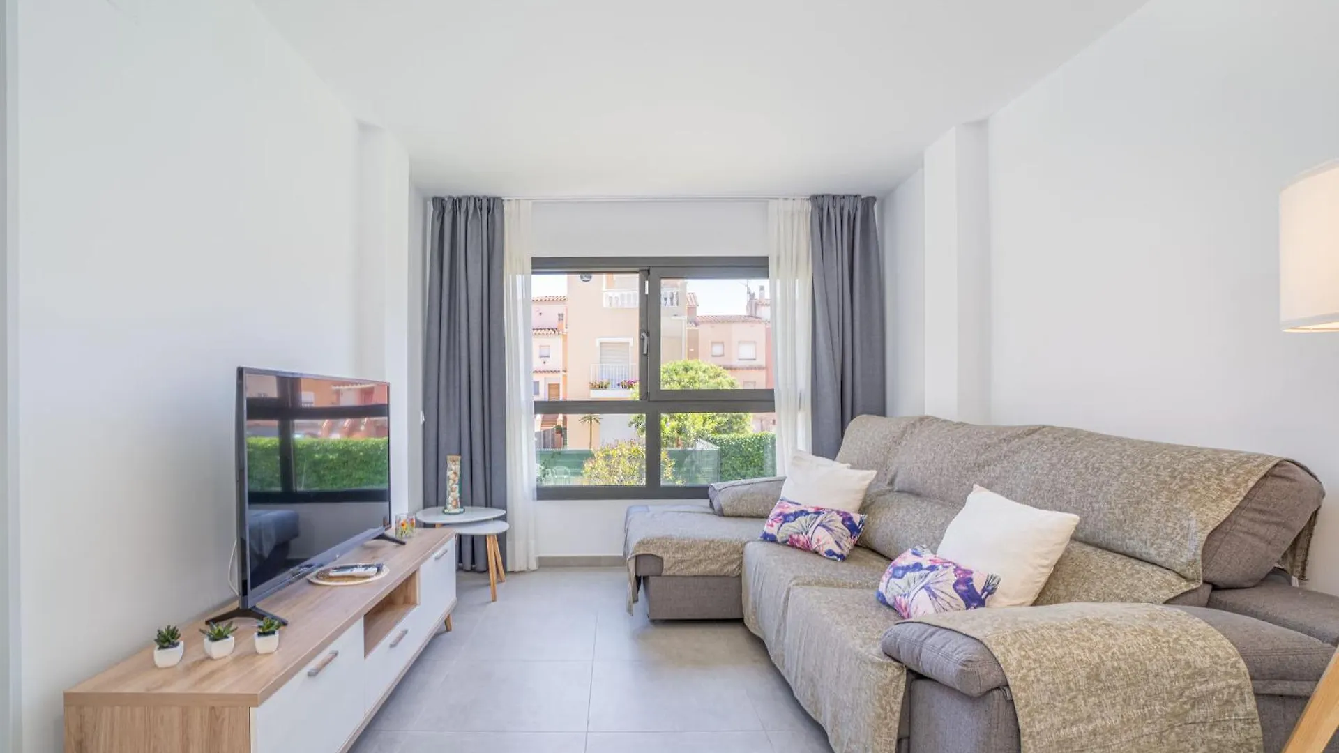 Apart-Rent Apartment Mimoses 0069 Empuriabrava