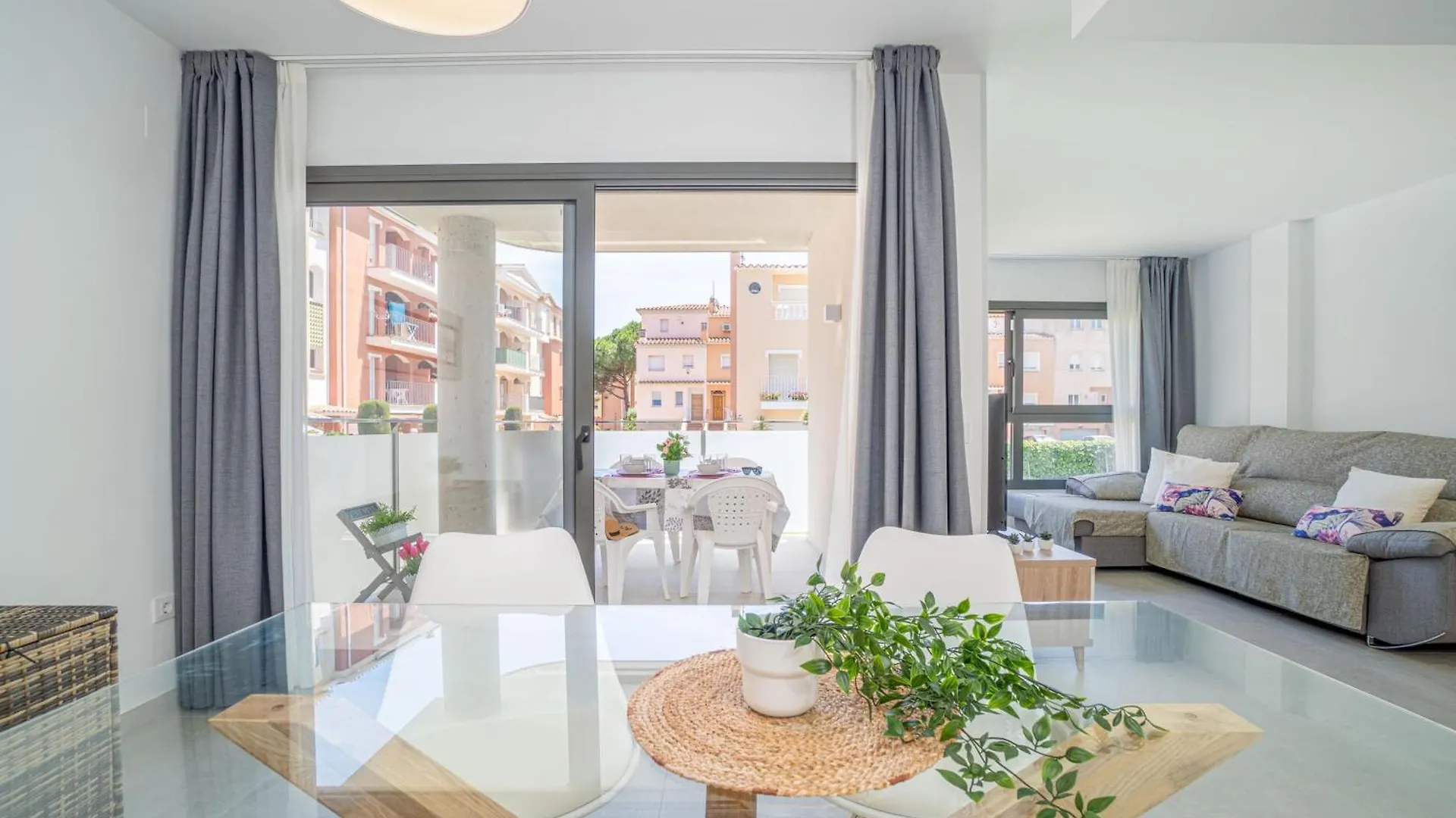 Apart-Rent Apartment Mimoses 0069 Empuriabrava